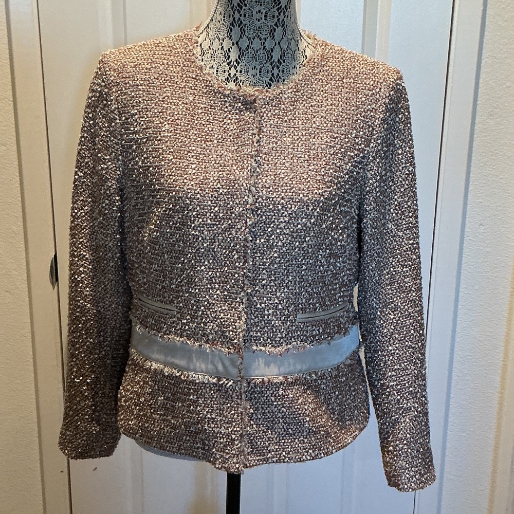 Jones NY Textured Tweed Cropped Blazer with Satin Waistband